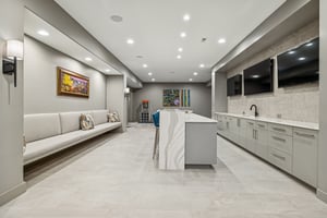 7932 - 19510 Camden Ave_038.jpg