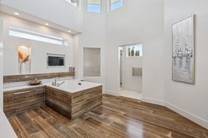 7932 - 19510 Camden Ave_042.jpg