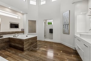 19510 Camden Ave_019.jpg