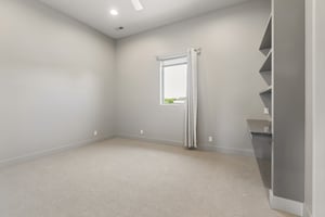 19510 Camden Ave_026.jpg