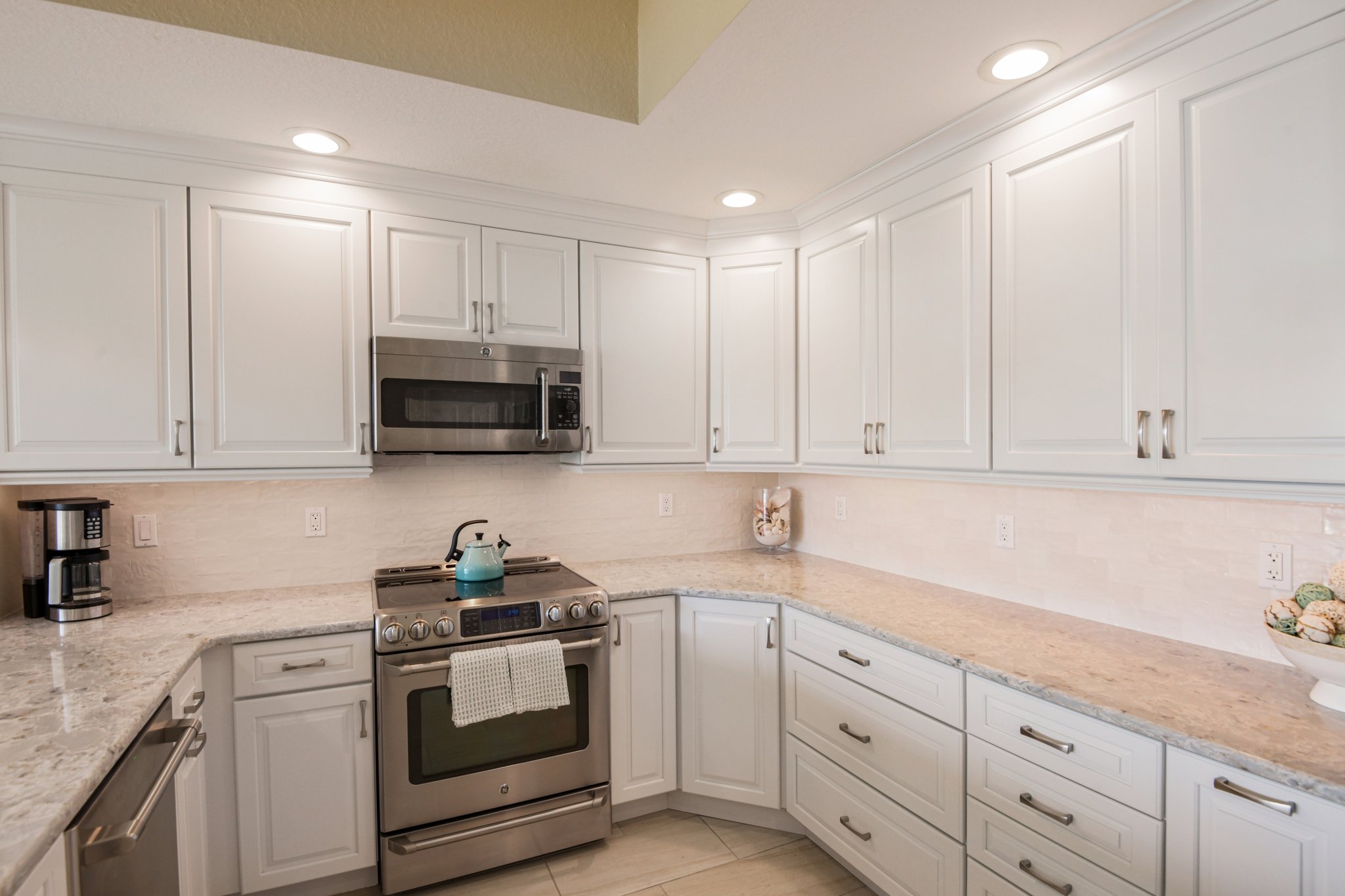 Gulf Blvd unit 202-S1902-015.jpg