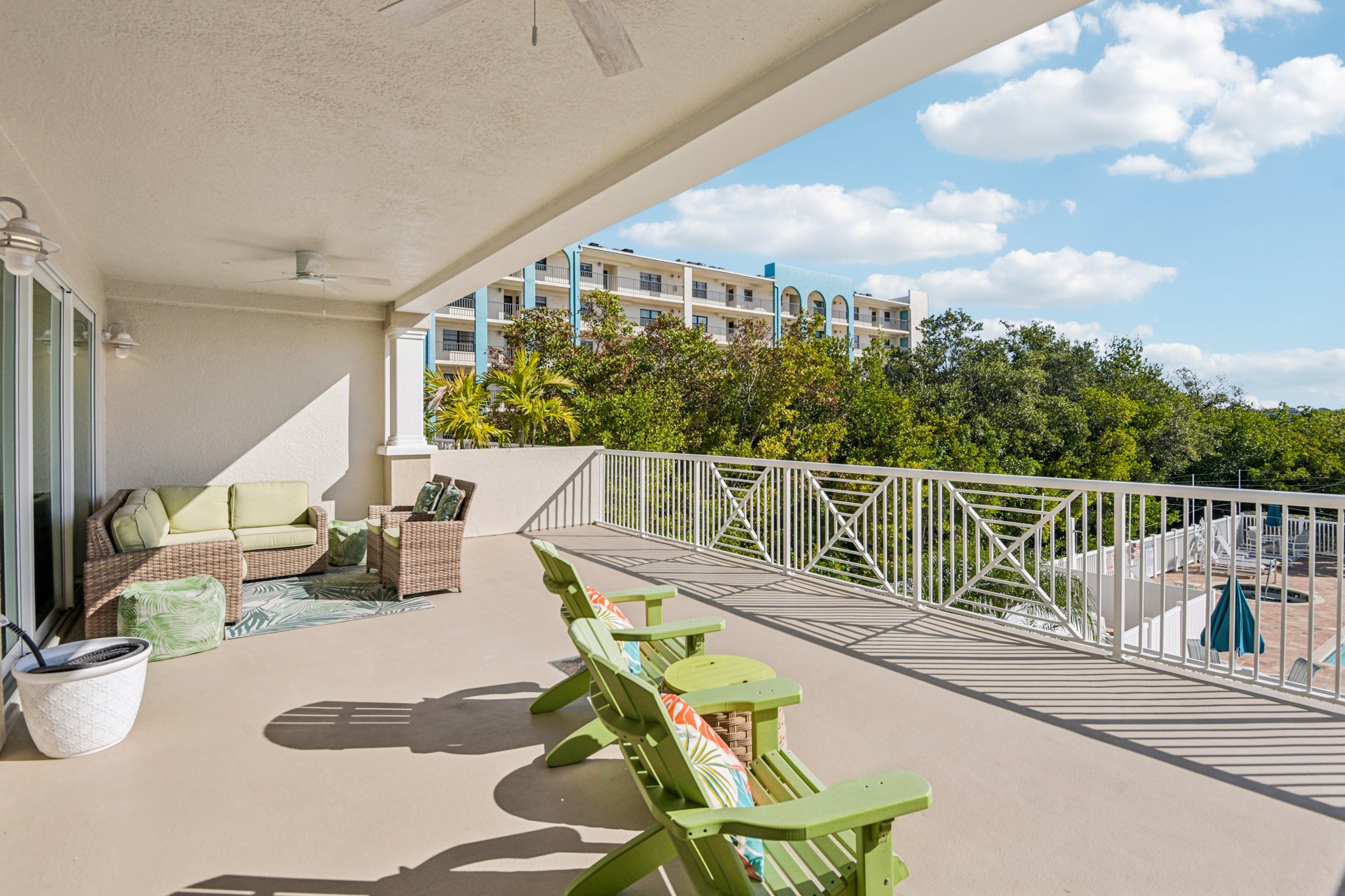 Gulf Blvd unit 202-S1902-045.jpg