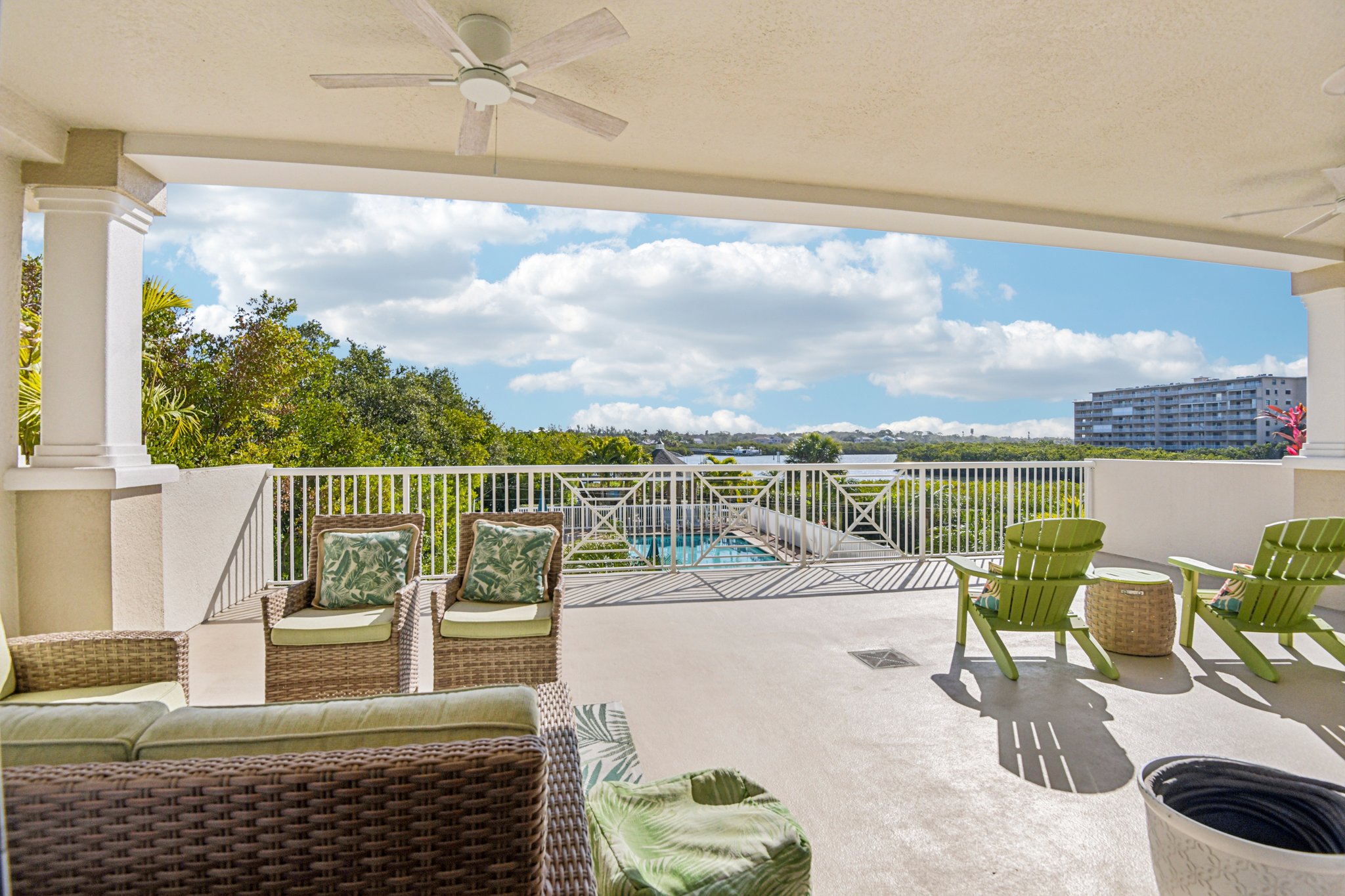 Gulf Blvd unit 202-S1902-047.jpg