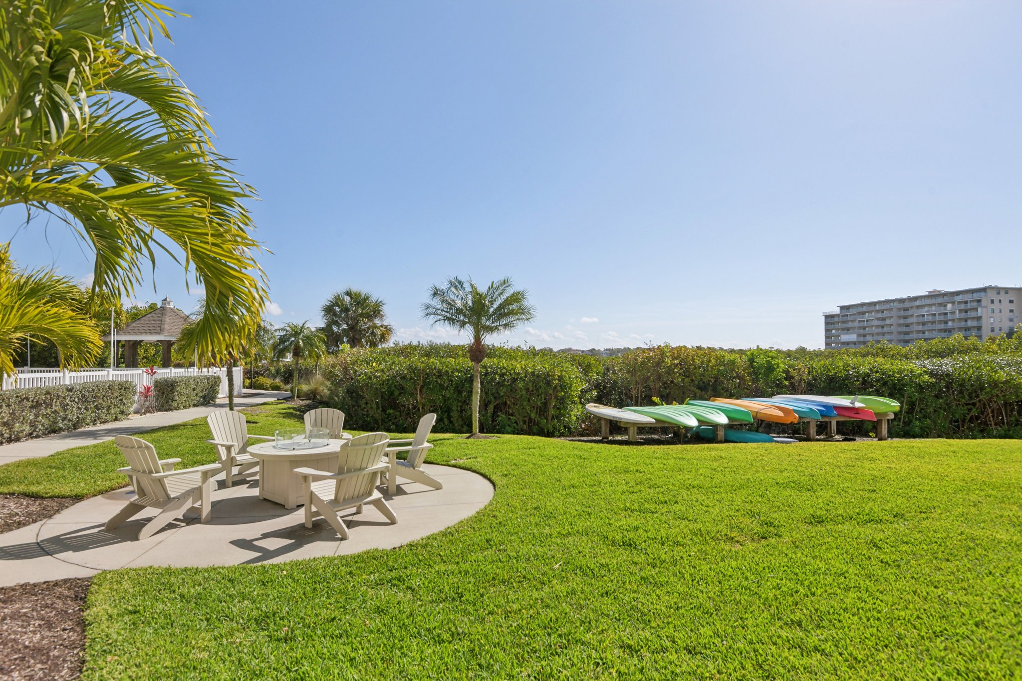 Gulf Blvd unit 202-1902-905.jpg