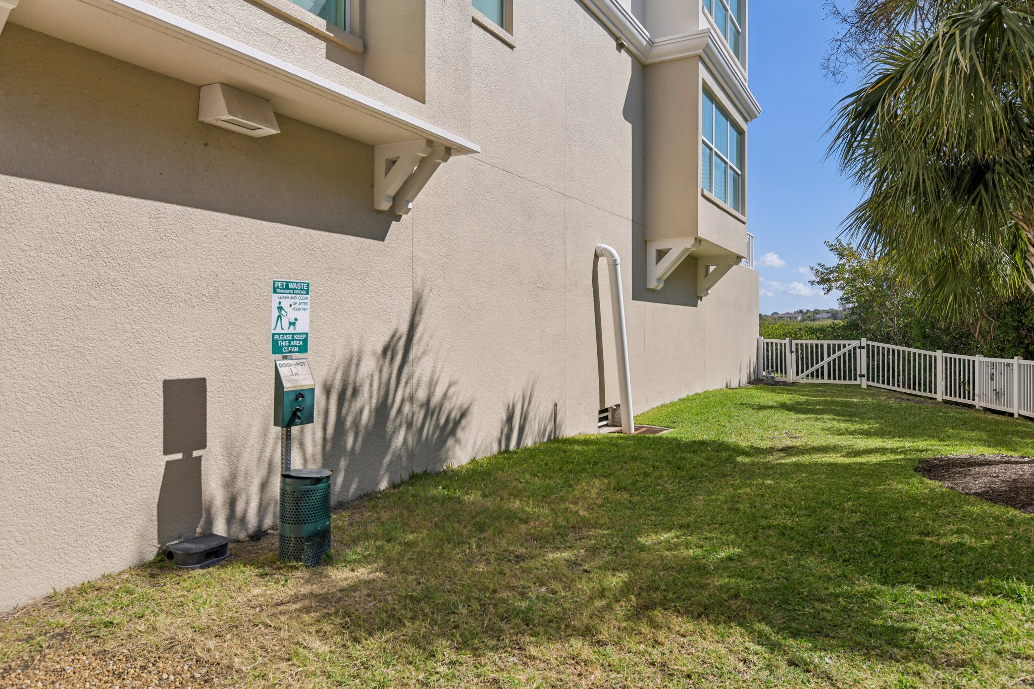 Gulf Blvd unit 202-1902-907.jpg