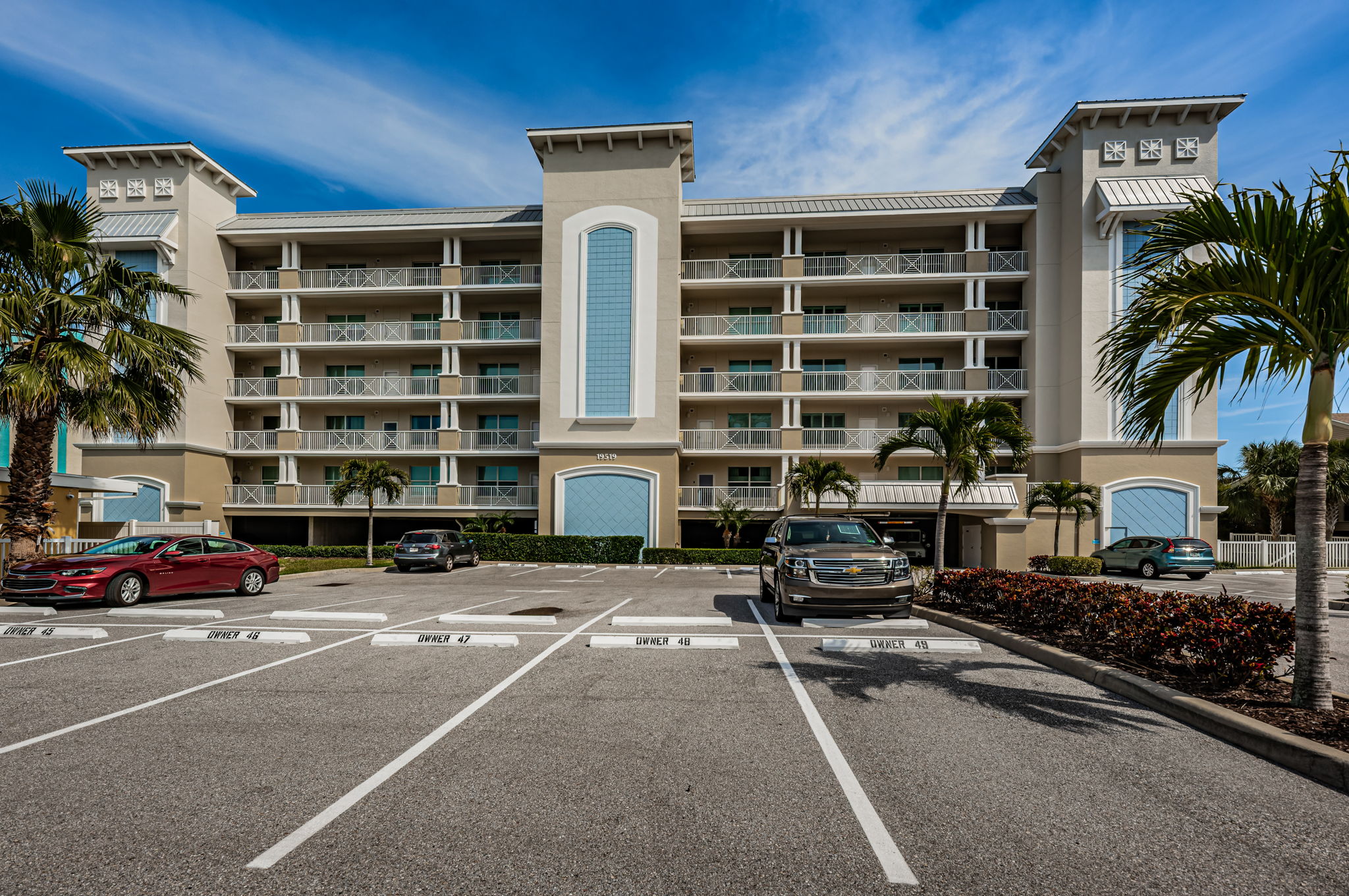 Front Exterior6-3