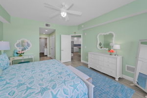 Primary Bedroom1c