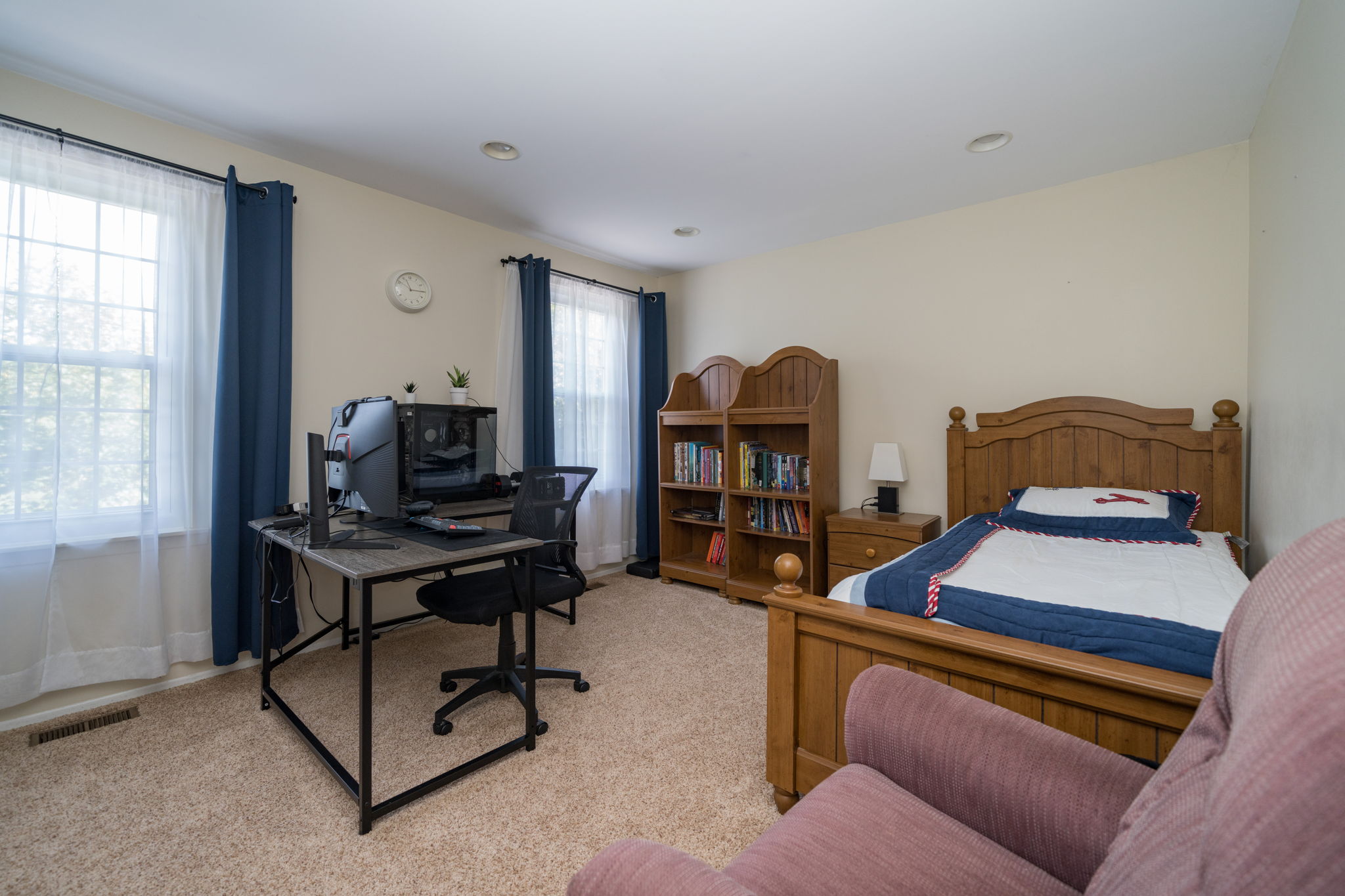  Photo 30