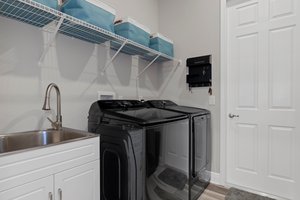  Photo 46
