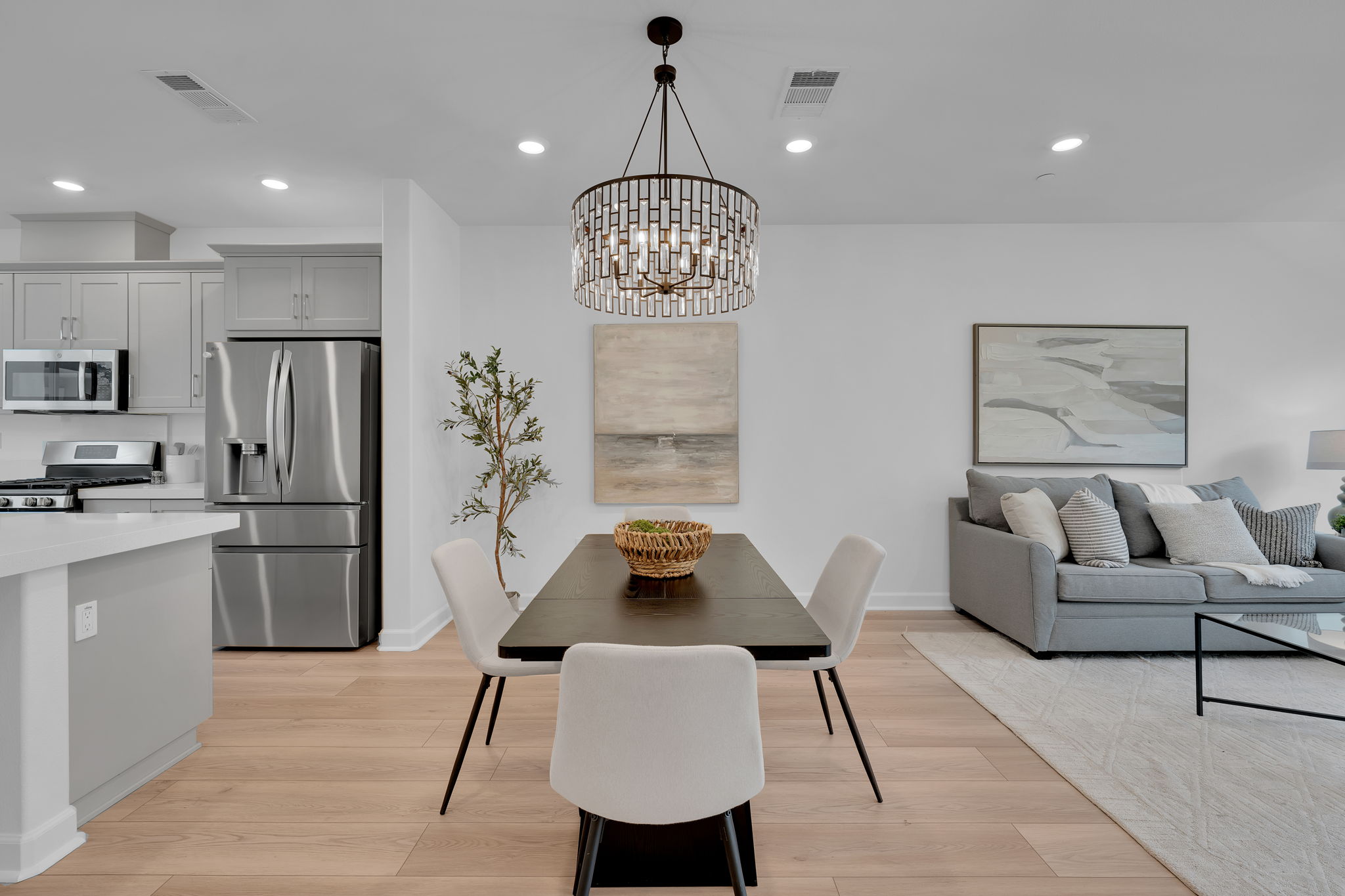 Dining Room/Kitchen