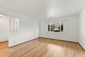 011_F8_1952 Sandcreek Way