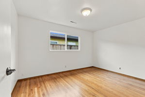 022_F8_1952 Sandcreek Way