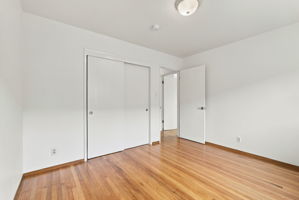 026_F8_1952 Sandcreek Way