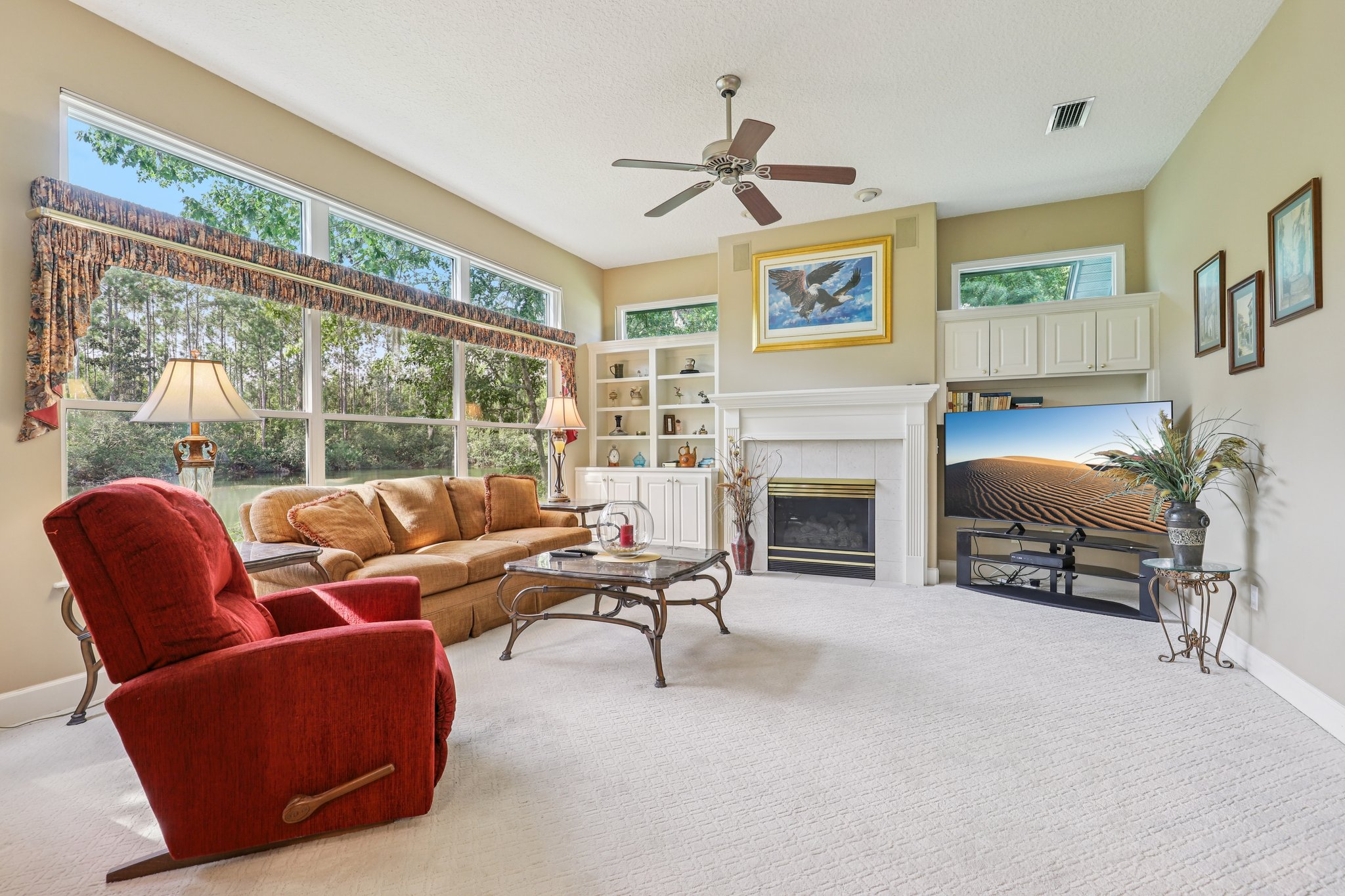 Woodlake Dr-S1209-011.jpg