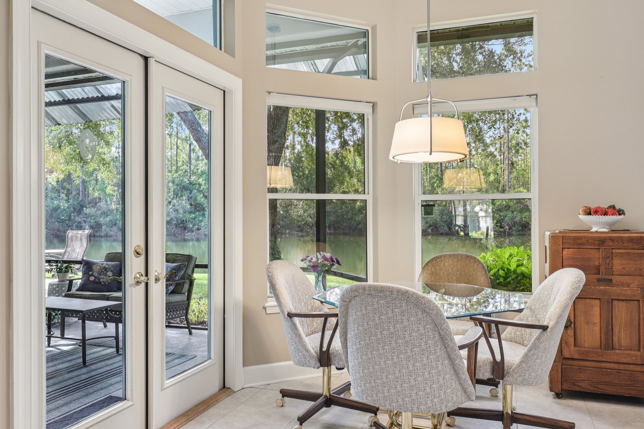 Woodlake Dr-S1209-016.jpg