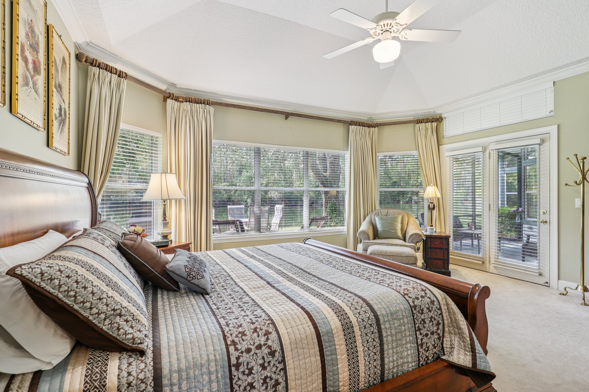 Woodlake Dr-S1209-035.jpg