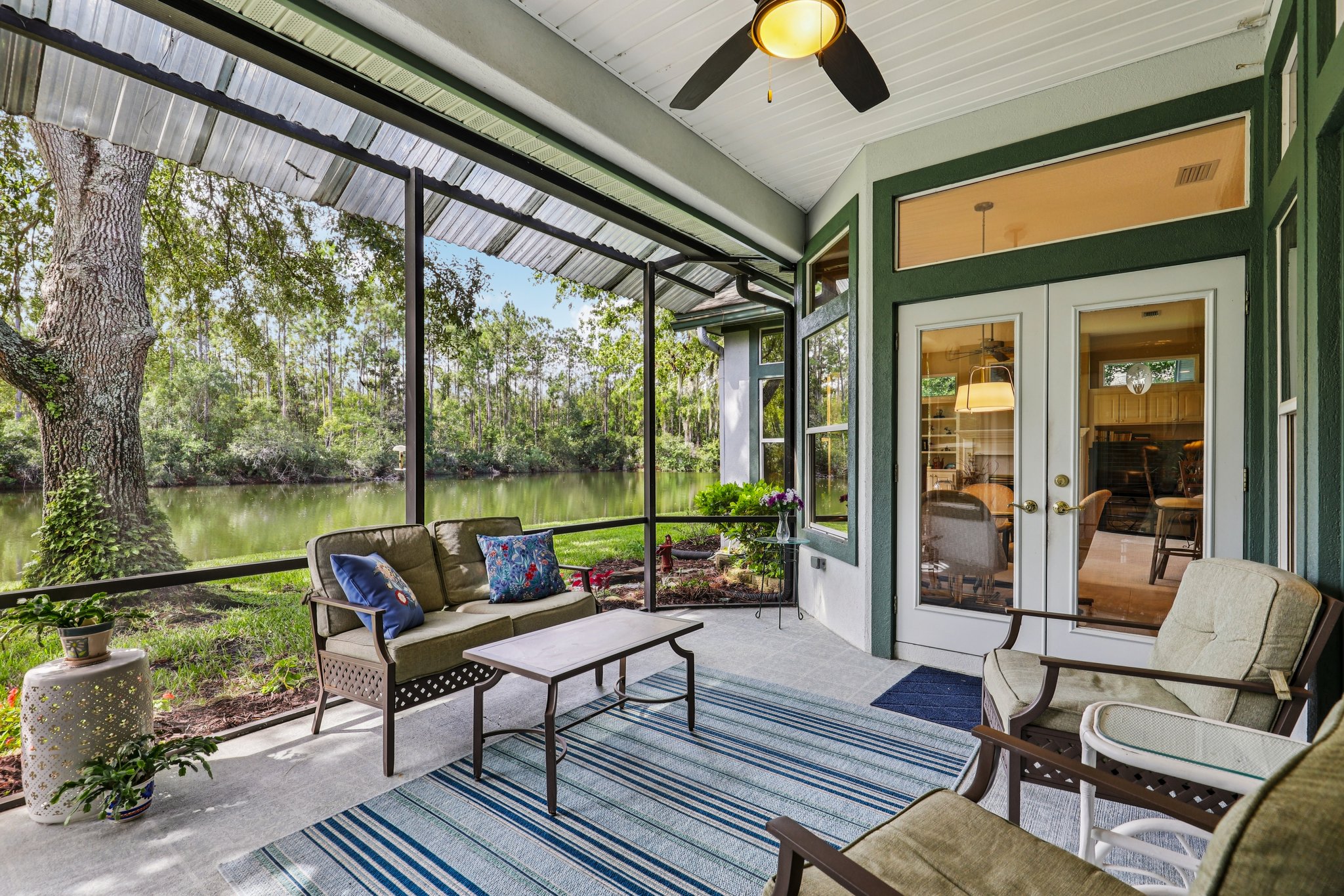 Woodlake Dr-S1209-044.jpg