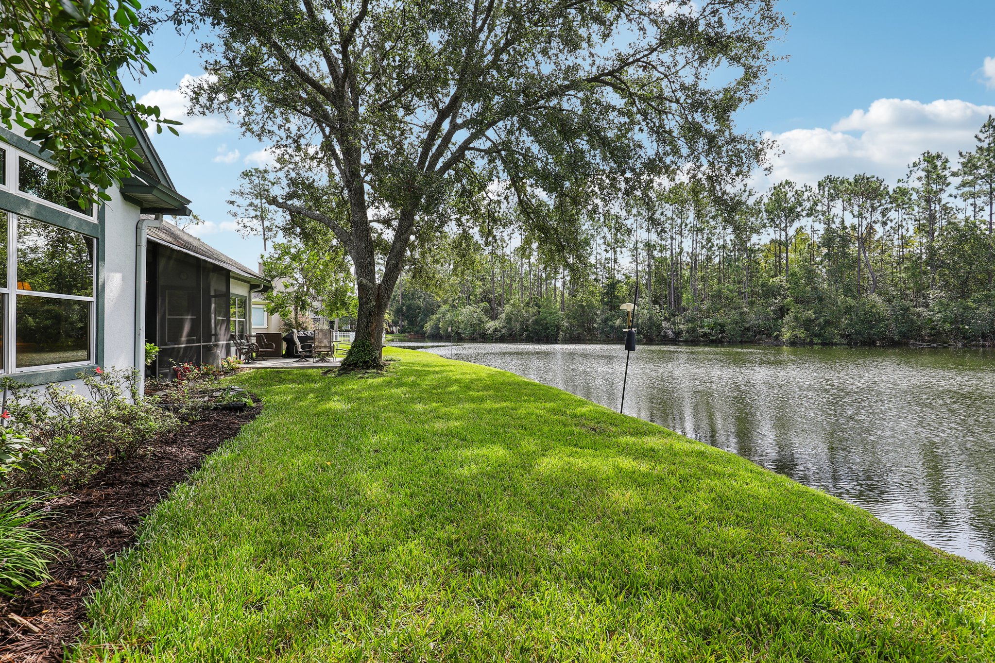 Woodlake Dr-S1209-051.jpg