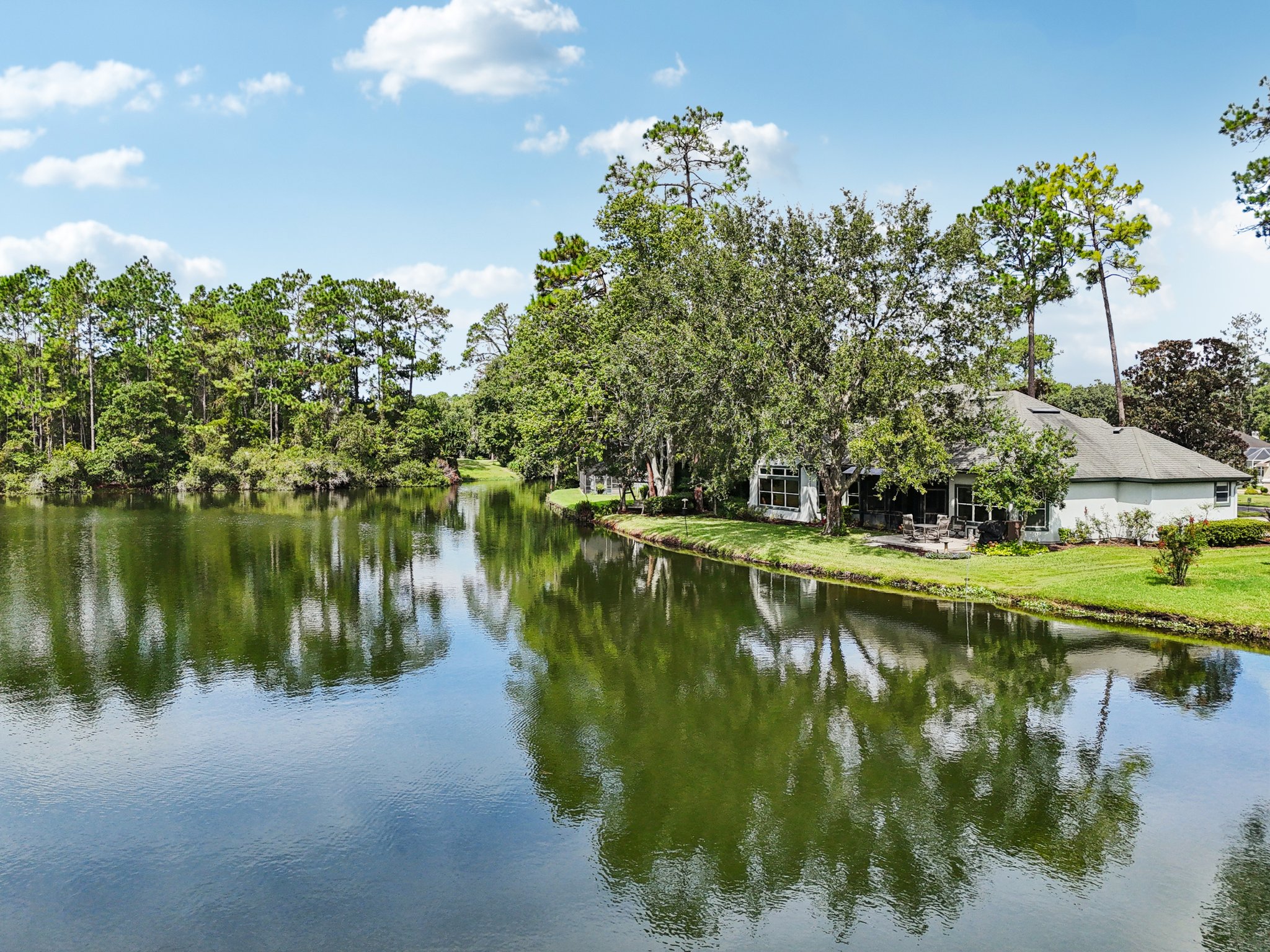 Woodlake Dr-S1209-061.jpg