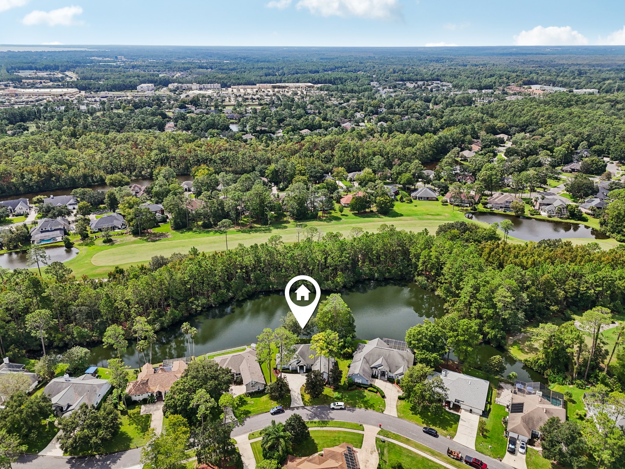 Woodlake Dr-S1209-067.jpg