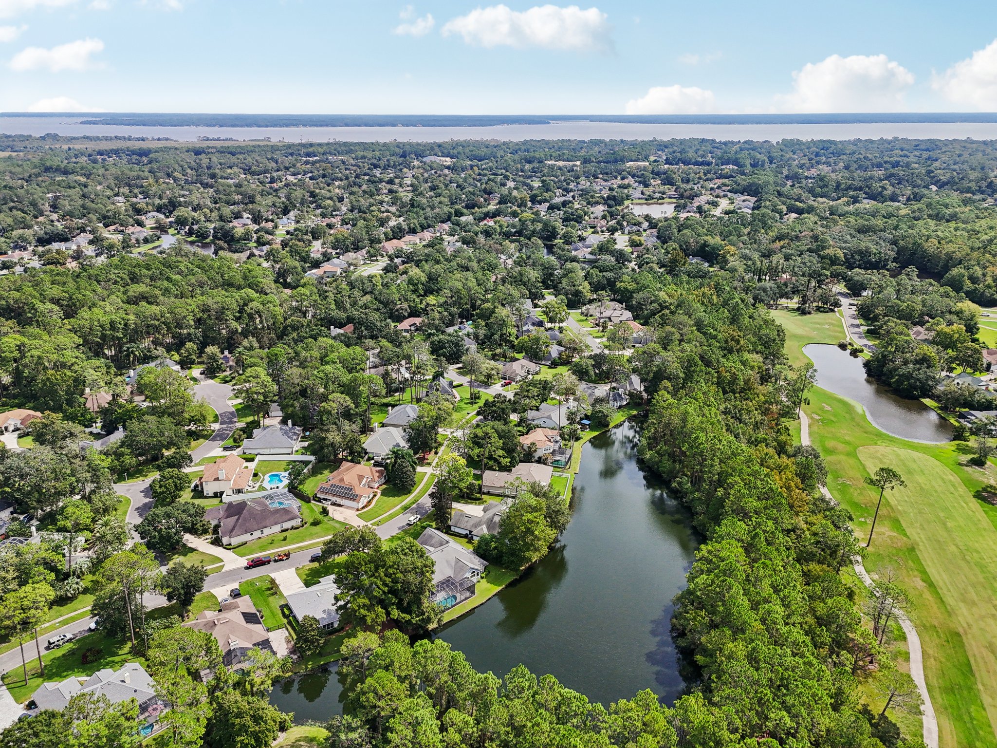 Woodlake Dr-S1209-069.jpg