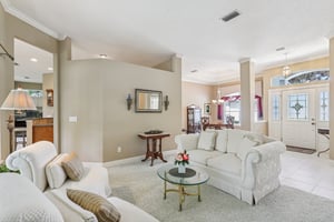 Woodlake Dr-S1209-007.jpg