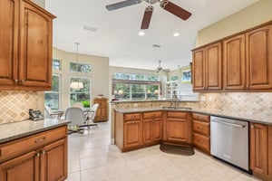 Woodlake Dr-S1209-019.jpg