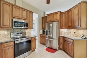 Woodlake Dr-S1209-022.jpg