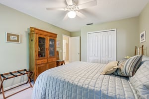 Woodlake Dr-S1209-033.jpg