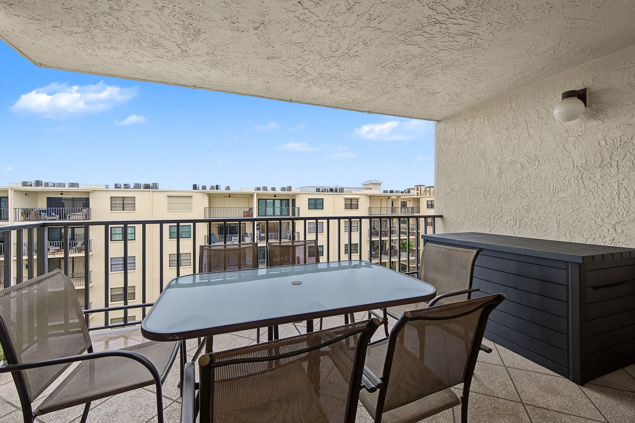 Balcony1