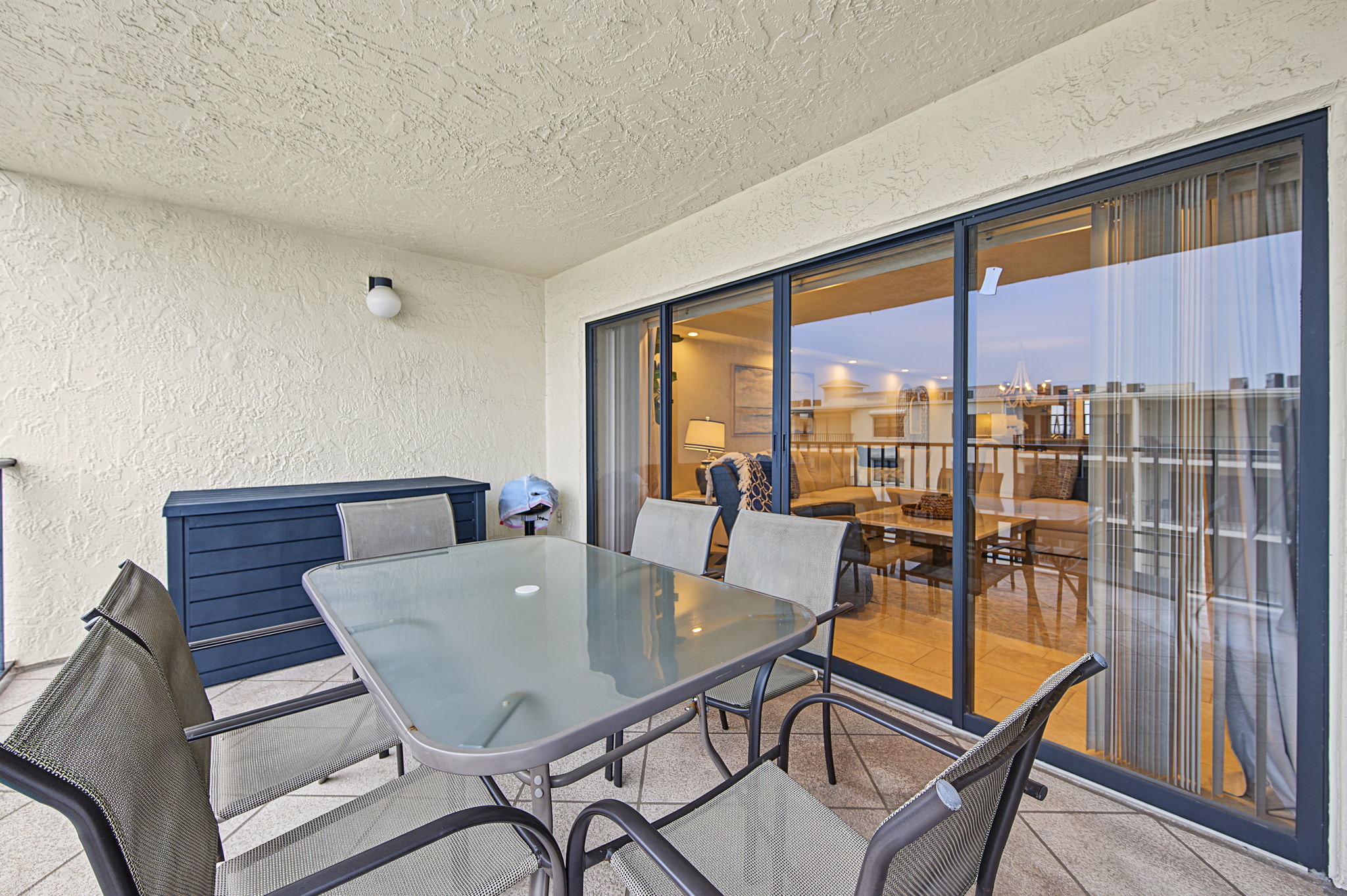 Balcony8