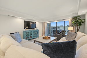 Living Room4