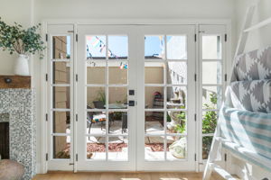  Photo 44