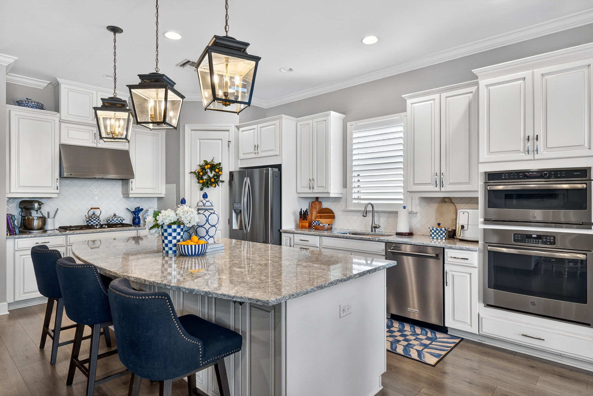 Breakfast Bar 2 of 2