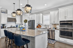 Breakfast Bar 2 of 2