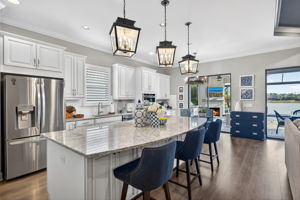 Breakfast Bar 1 of 2