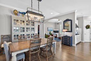 Dining Room 2 of 2