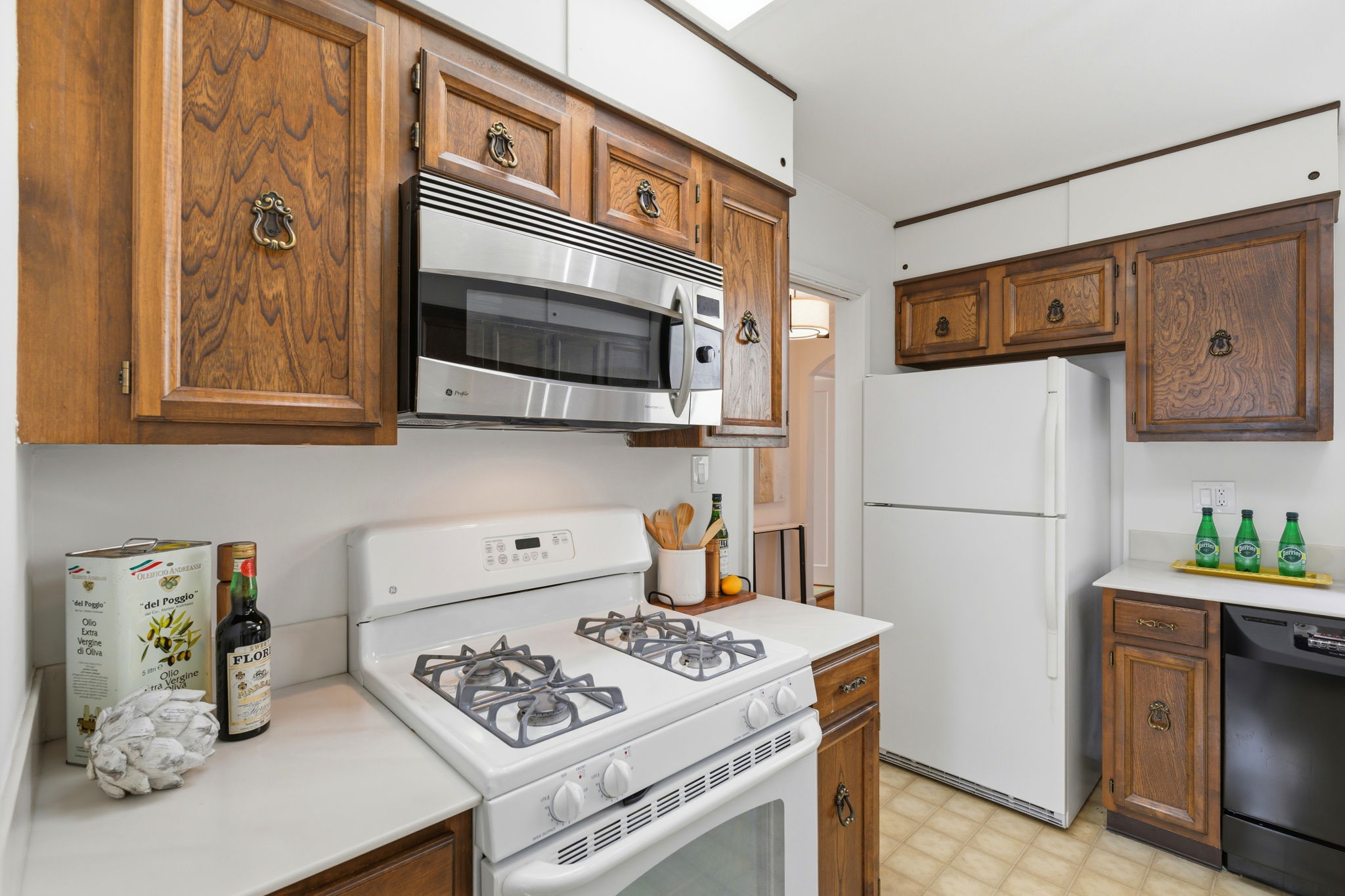 014_F8_1955 18th Ave