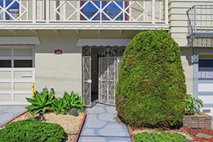 004_F8_1955 18th Ave