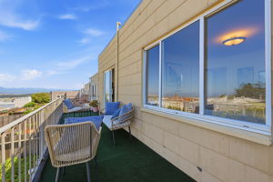 044_F8_1955 18th Ave