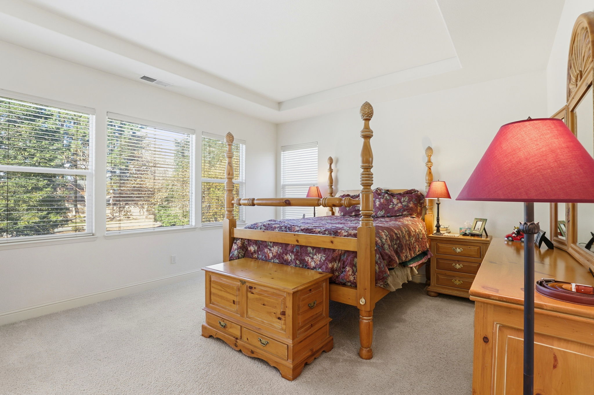 026_f8_1955 Domaine Dr