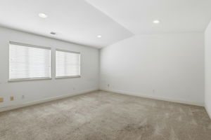 020_f8_1955 Domaine Dr