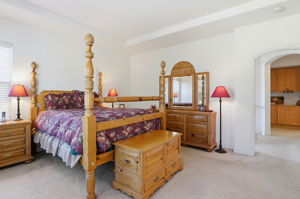 028_f8_1955 Domaine Dr