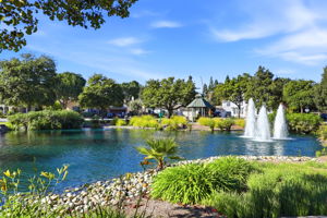 051_f8_1955 Domaine Dr