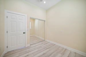 N Ontario St unit 101-S1707-016.jpg