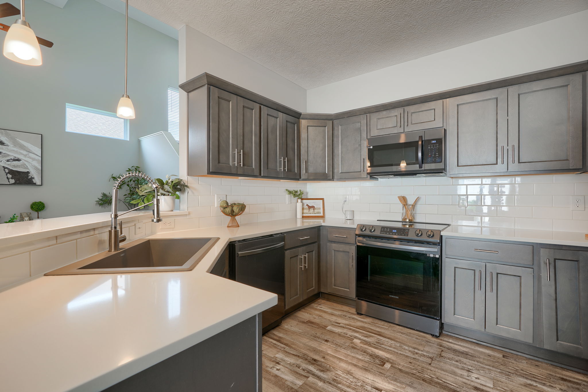 1957 Cumberland St (8)