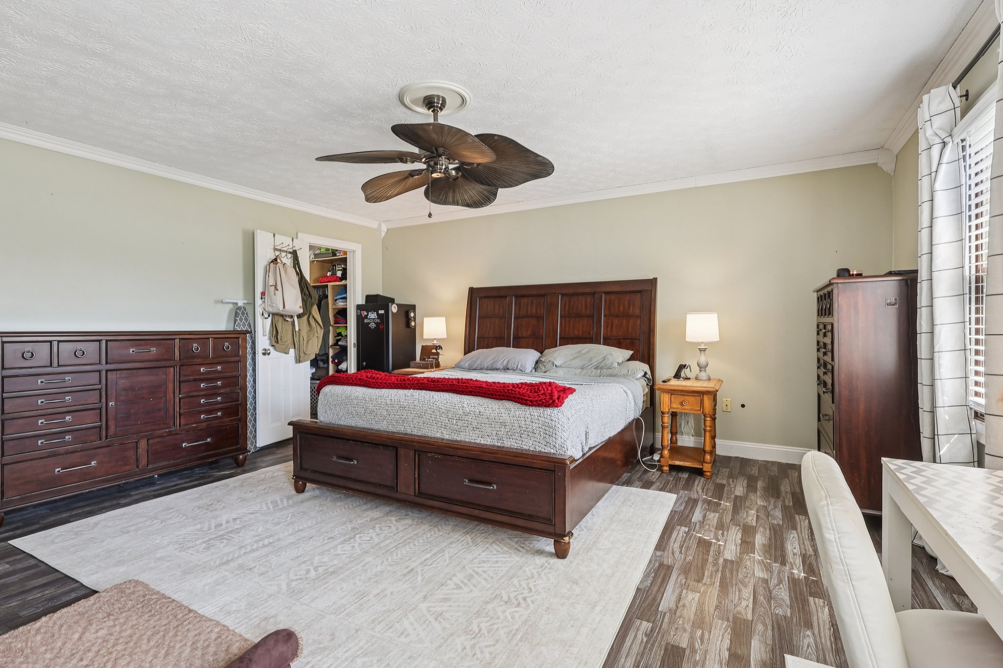 Henn Hyde Rd-S0904-022.jpg