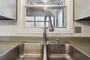 Henn Hyde Rd-S0904-009.jpg