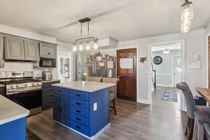 Henn Hyde Rd-S0904-010.jpg