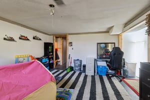 Henn Hyde Rd-S0904-016.jpg